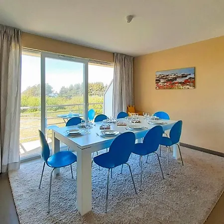 3 Bedroom Cozy In *