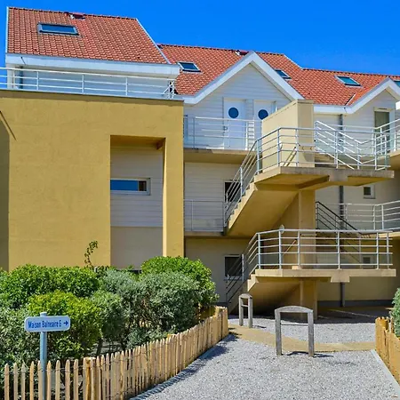 3 Bedroom Cozy In Appartement Wimereux